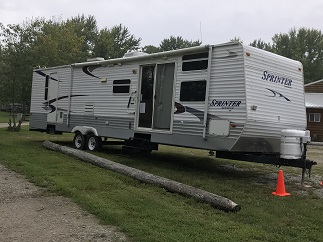RV trailer picture