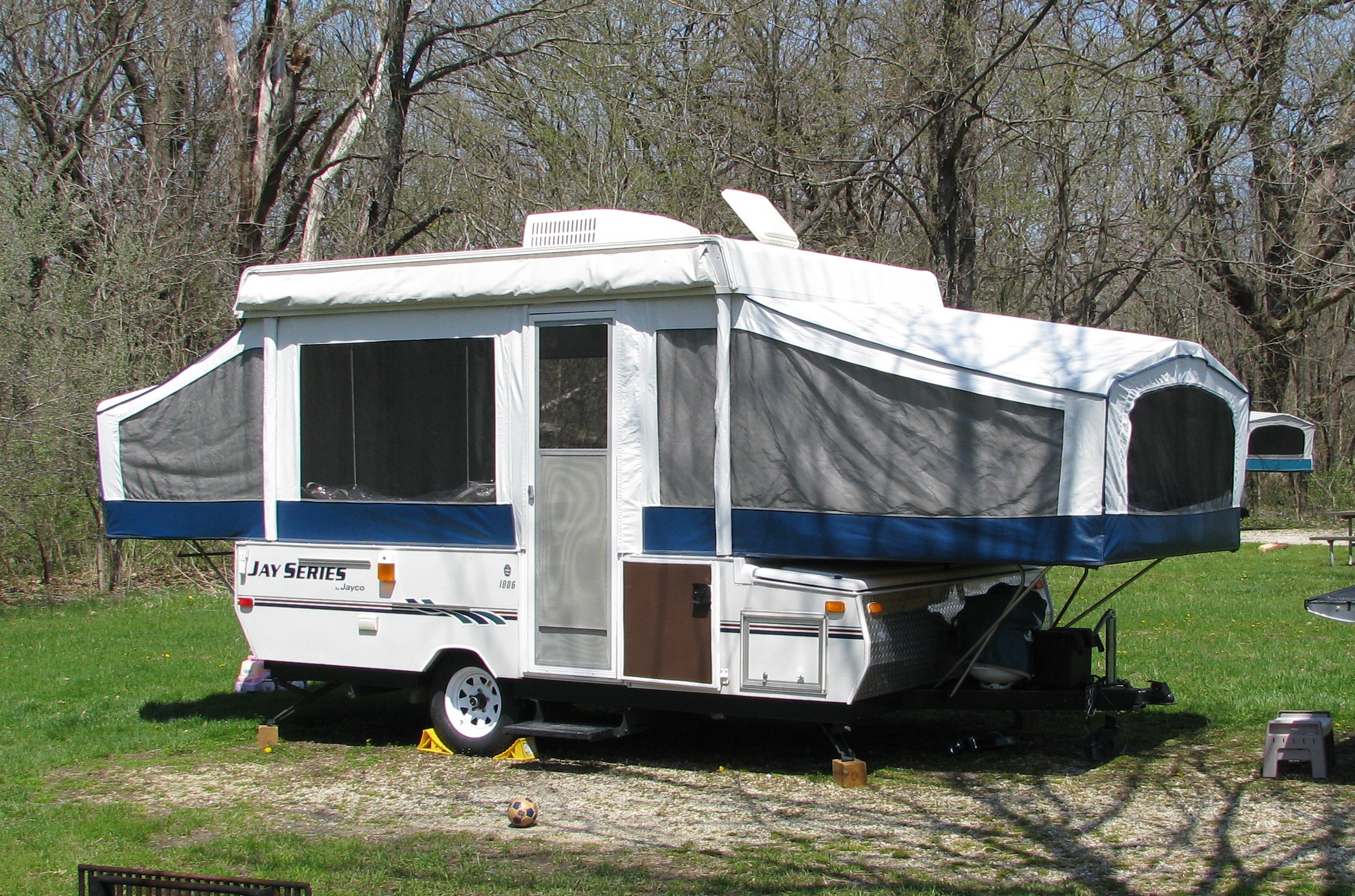 Pop-Up camper image